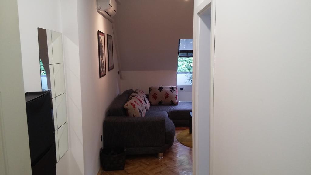 Apartament Center *