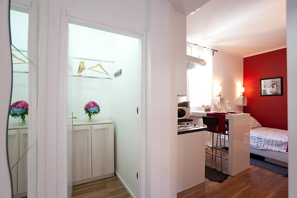 Apartament Center *